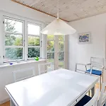 5 Person Holiday Home In Vaeggerlose Casa vacanze *